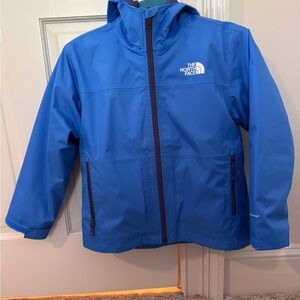 Blue boys North Face Ski jacket with removable puffer. Size 10 (M).